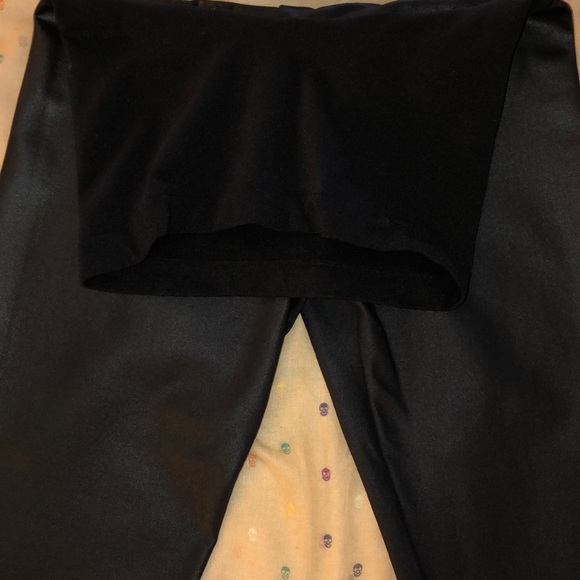 David Lerner Maternity Faux Leather Leggins - Picture 2 of 10